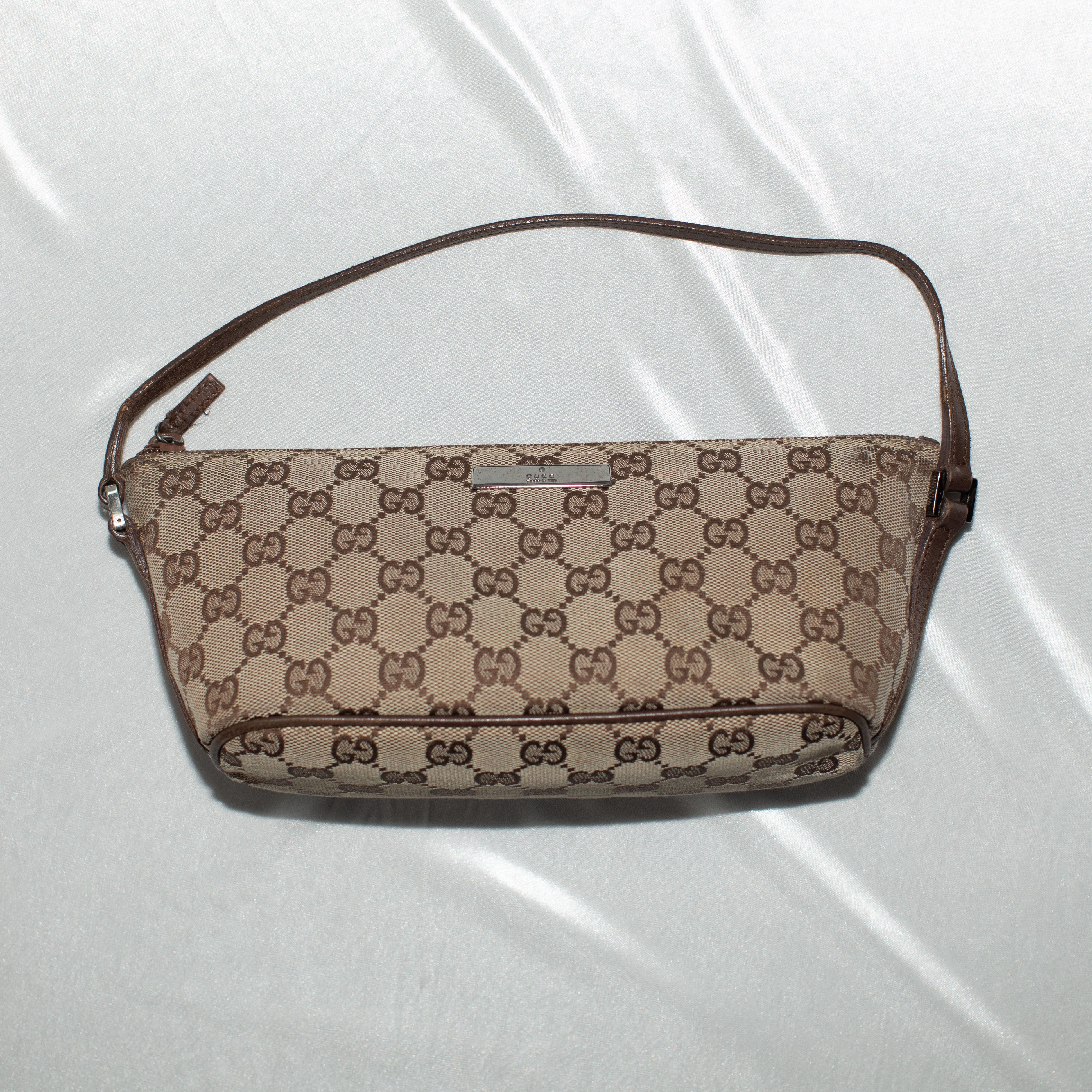 Gucci hot sale pochette bag