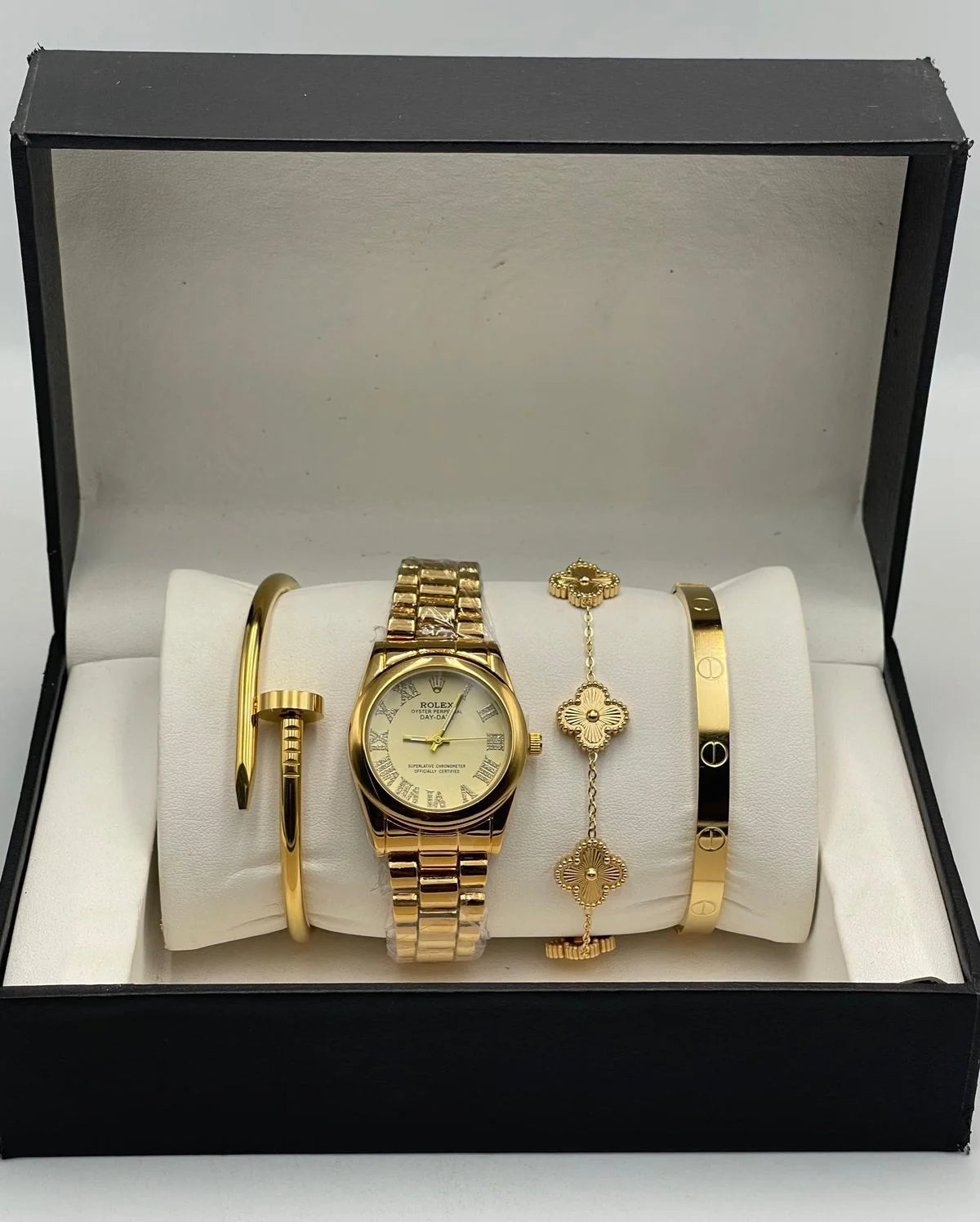 Luxury 4 piece designer set- Watch with bangle accessories
